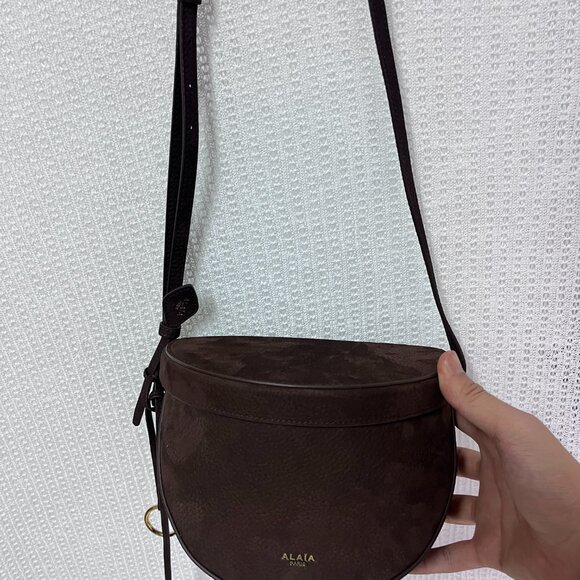 ALAÏA shoulder bag - Picture 1 of 10